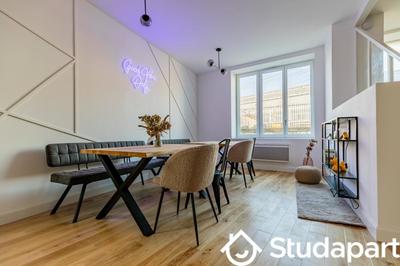 Chambre - 9 m² - 1 pièce