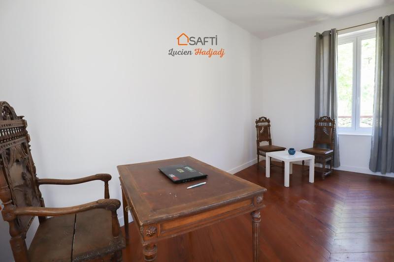 Maison - 163 m² - 6 pièces