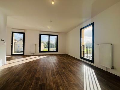 Appartement - 81 m² - 4 pièces