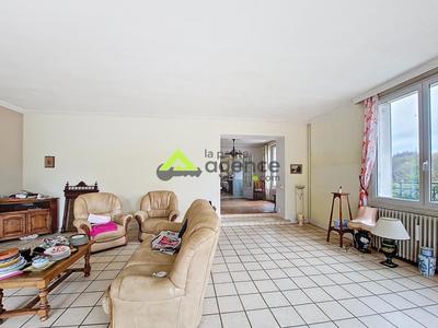 Maison - 190 m² - 7 pièces