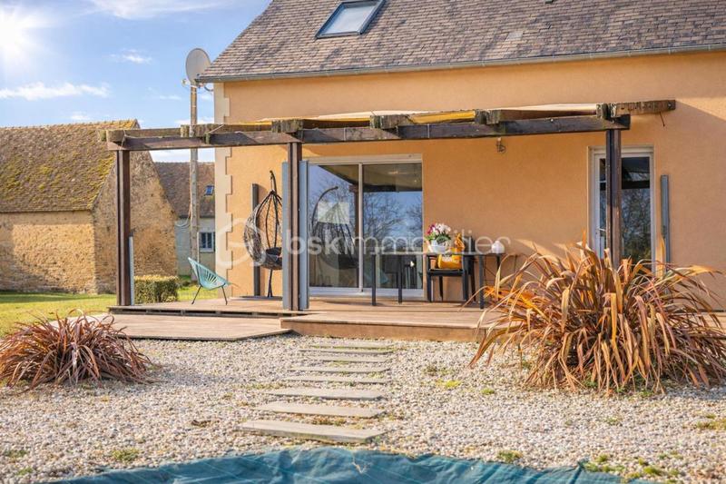 Maison traditionnelle - 156 m² - 5 pièces