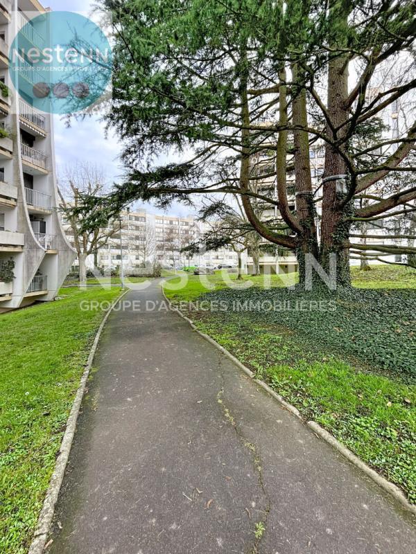 Appartement - 85 m² - 4 pièces