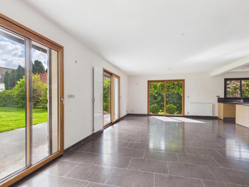 Maison - 189 m² - 6 pièces