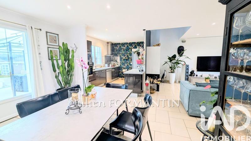 Maison de maîtres - 165 m² - 6 pièces