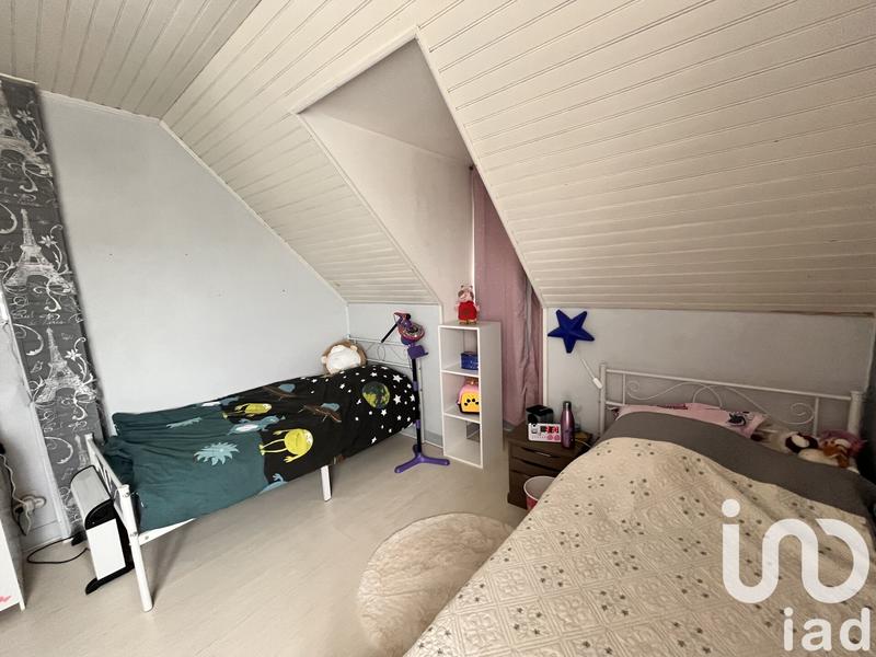 Maison - 270 m² - 10 pièces