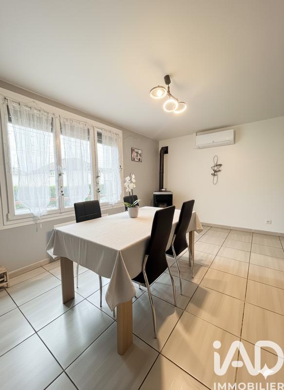 Maison - 93 m² - 4 pièces