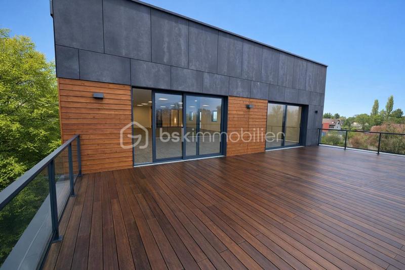 Local d'activité / Entrepôt - 13 822 m² - 15 pièces