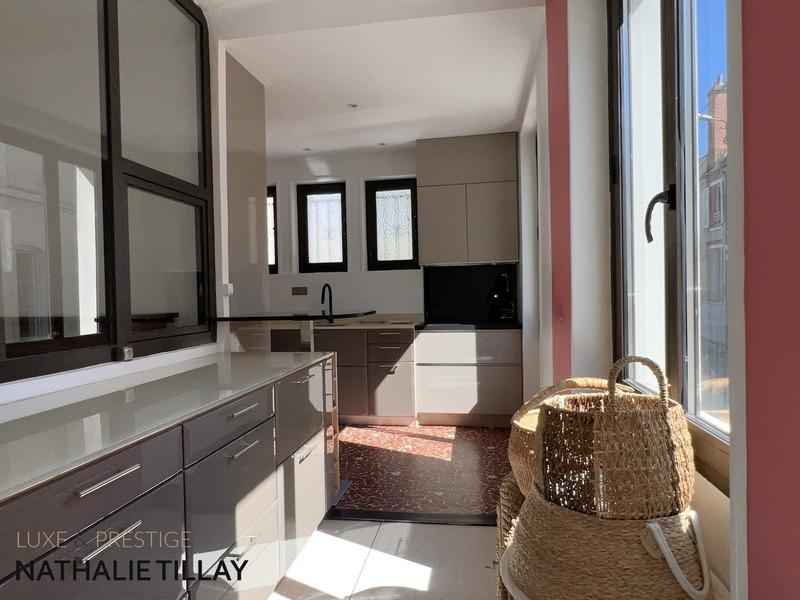 Maison - 182 m² - 6 pièces