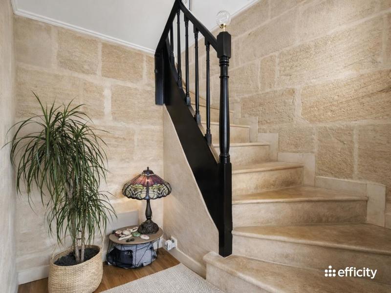 Maison - 165 m² - 6 pièces