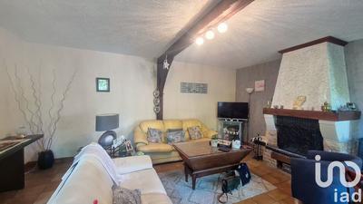 Maison - 229 m² - 9 pièces