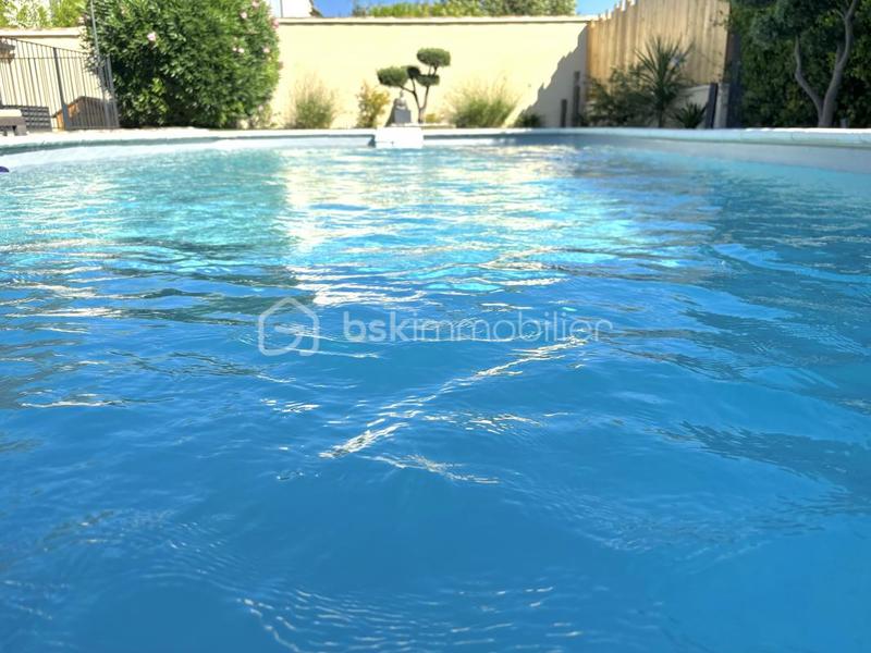 Maison traditionnelle - 103 m² - 4 pièces