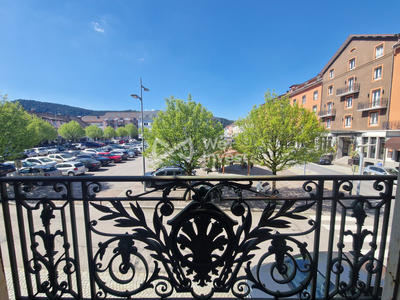 Appartement - 72 m² - 3 pièces