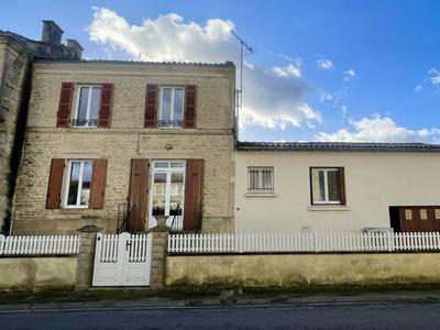 Maison - 86 m² - 4 pièces