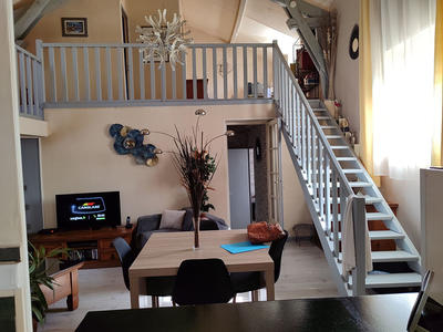 Maison - 90 m² - 5 pièces