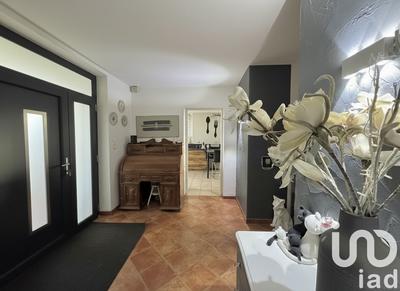 Maison - 200 m² - 8 pièces