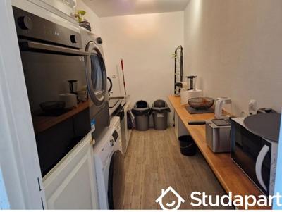 Chambre - 14 m² - 1 pièce