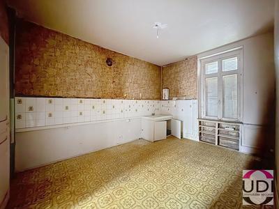 Maison - 192 m² - 8 pièces