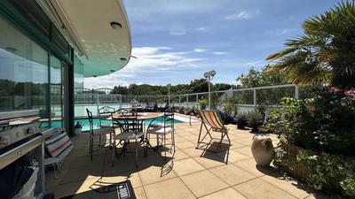 Penthouse - 175 m² - 5 pièces