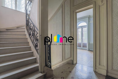 Appartement - 85 m² - 3 pièces