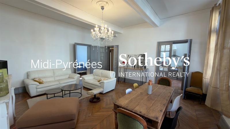 Appartement - 112 m² - 4 pièces