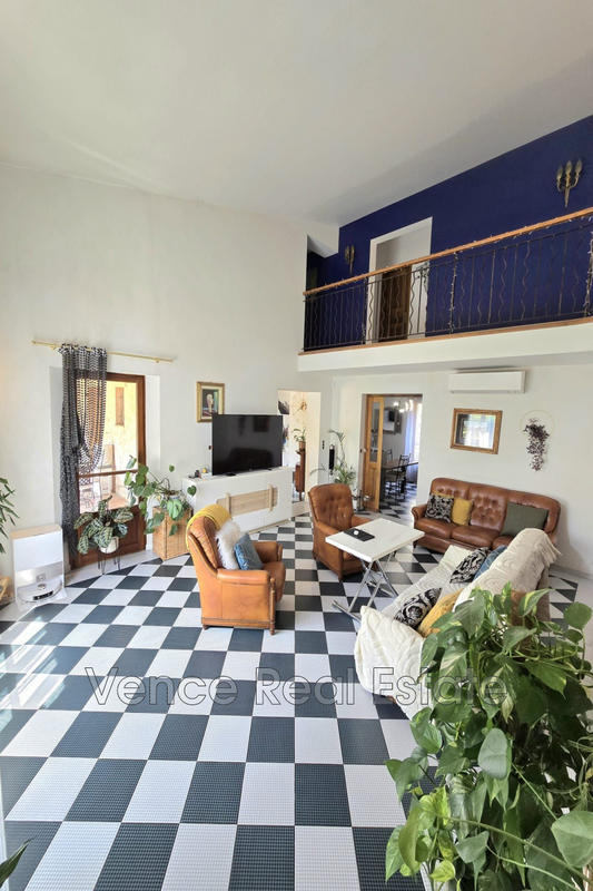 Maison - 171 m² - 6 pièces