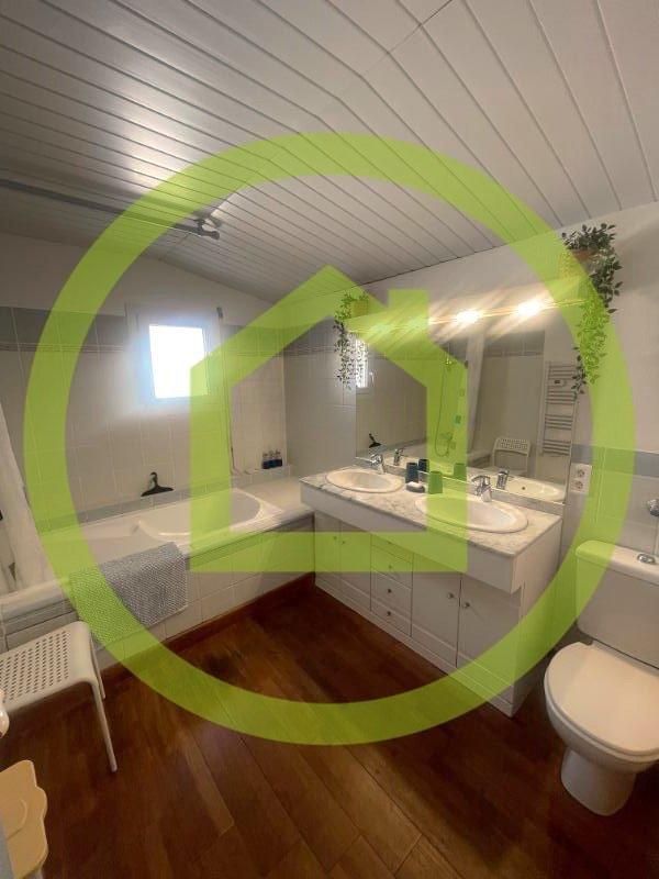 Maison - 120 m² - 6 pièces