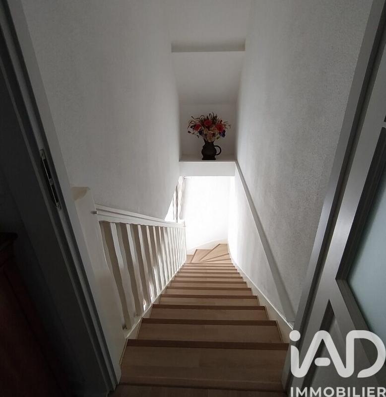 Maison - 180 m² - 7 pièces