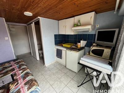 Studio - 14 m² - 1 pièce