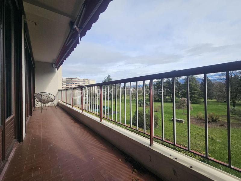 Appartement - 95 m² - 4 pièces