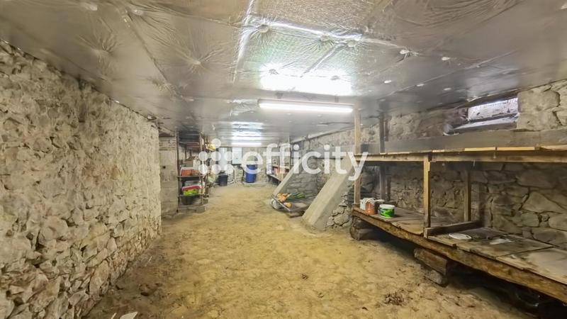 Corps de ferme - 128 m² - 5 pièces