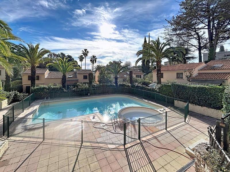 Studio - 22 m² - 1 pièce