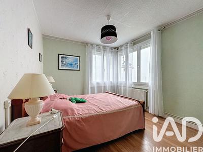 Maison - 97 m² - 4 pièces