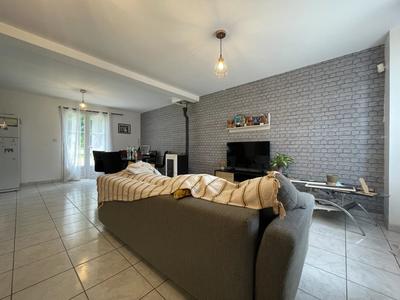 Maison - 88 m² - 5 pièces