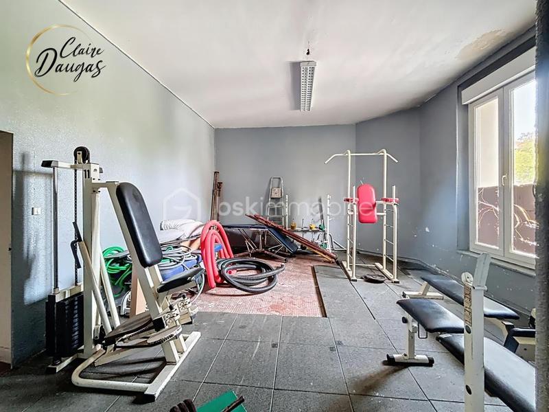 Immeuble - 396 m² - 23 pièces