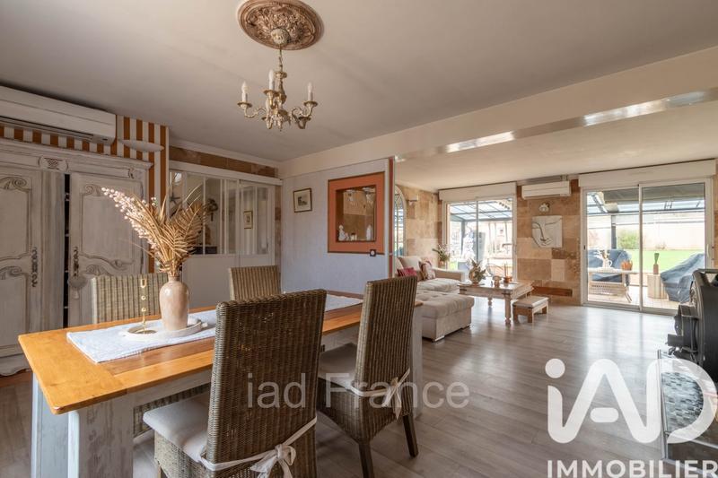 Maison - 203 m² - 10 pièces
