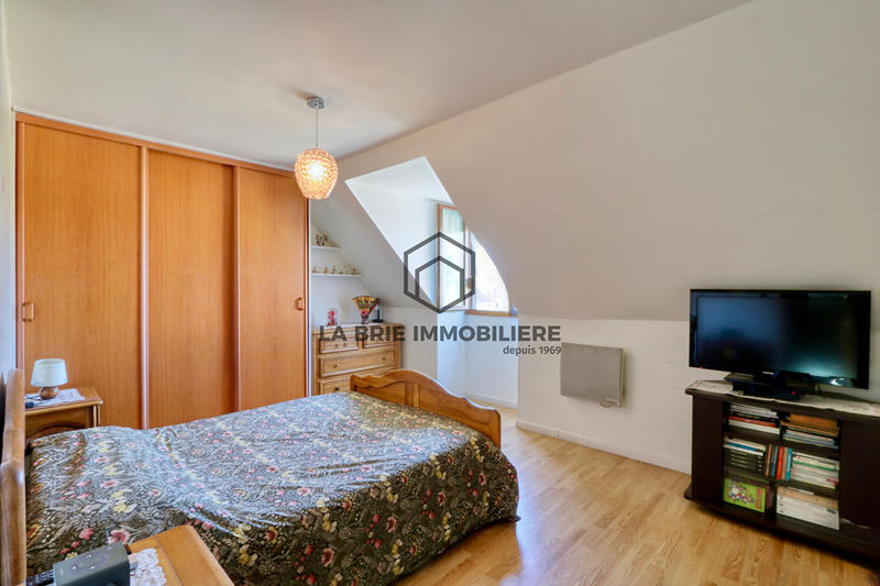 Maison - 117 m² - 7 pièces