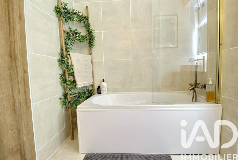 Appartement - 110 m² - 4 pièces