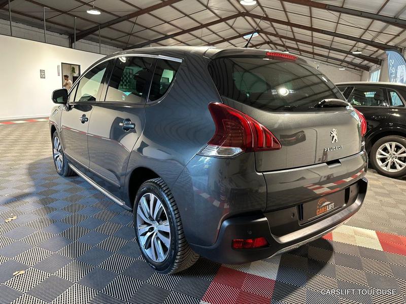 Peugeot 3008 1.6 Hdi 115 Cv - Style