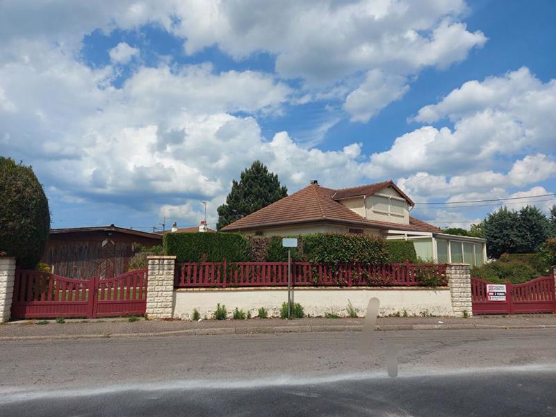 Maison - 95 m² - 4 pièces