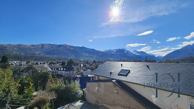 Maison - 380 m² - 10 pièces