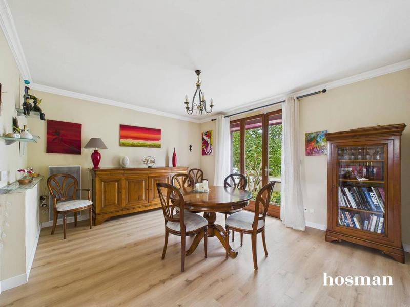 Maison - 130 m² - 6 pièces