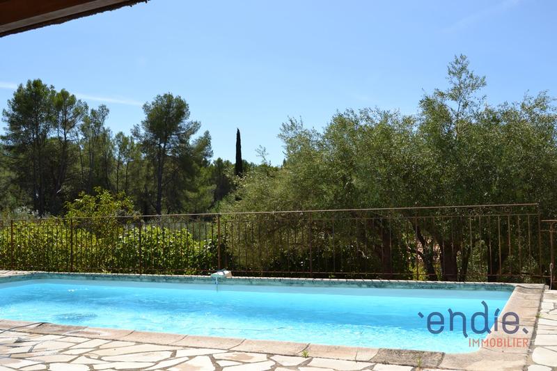 Maison - 144 m² - 7 pièces