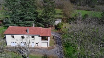 Maison - 150 m² - 7 pièces