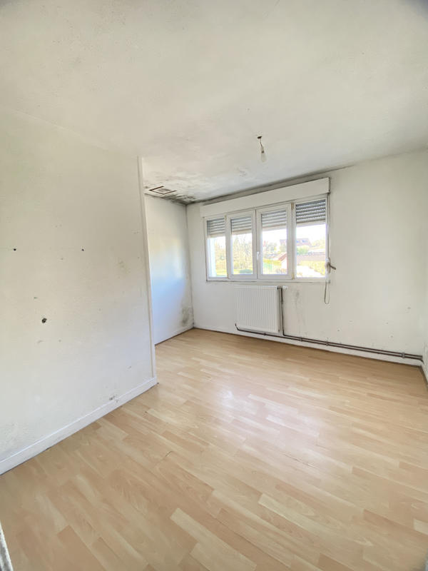 Maison - 69 m² - 5 pièces