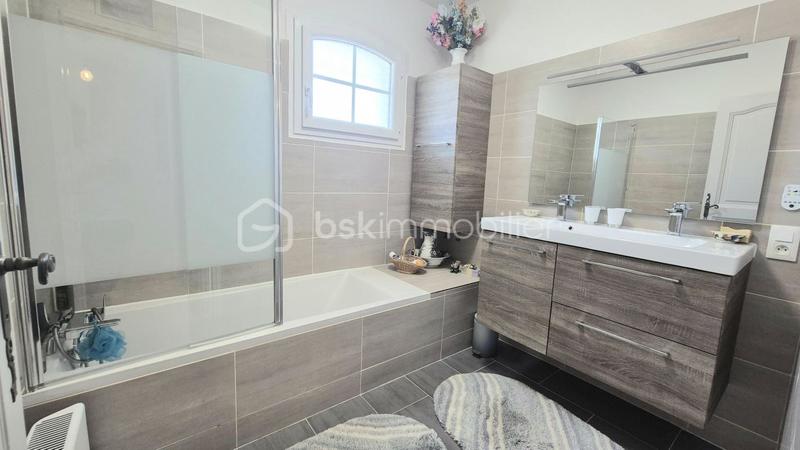 Villa - 165 m² - 7 pièces