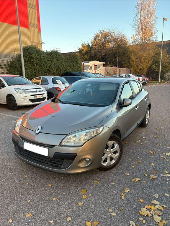 Renault Mégane 3 1.5dci 85 Distri Neuve/Revision Ok