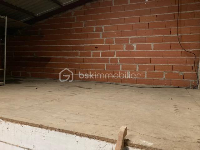 Local commercial - 133 m² - 7 pièces