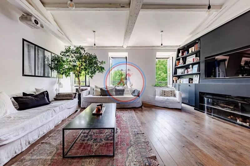 Appartement - 159 m² - 6 pièces