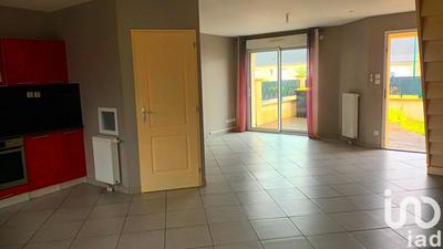 Maison - 98 m² - 6 pièces