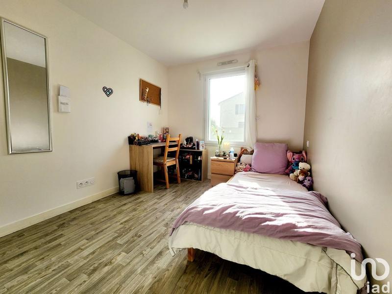 Maison - 99 m² - 5 pièces